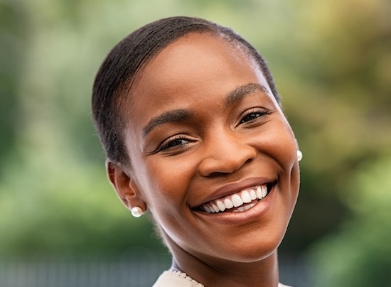 Can Dental Implants Be Whitened Like Natural Teeth?