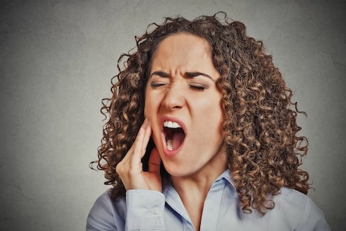 Handling Dental Emergencies: Top 5 Types and How to Avoid Them