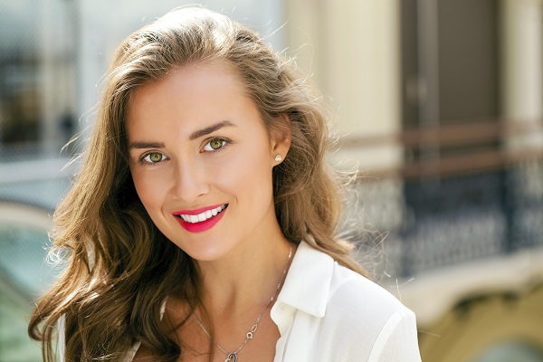 How to Keep Your Smile Healthy During the Holiday Season